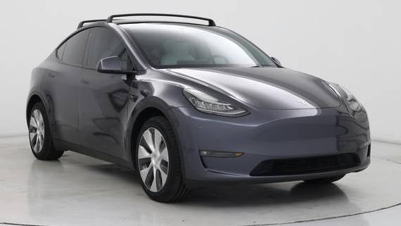 TESLA MODEL Y 2022 7SAYGDEE7NF400384 image